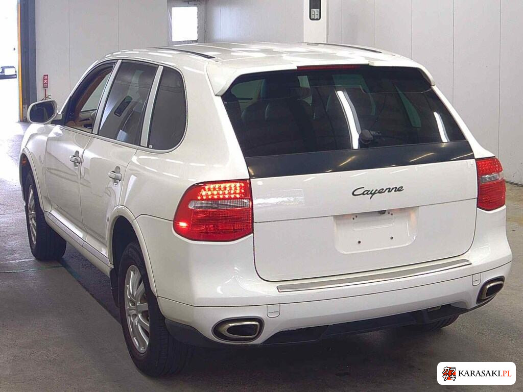 2010 Porsche Cayenne 4WD 2