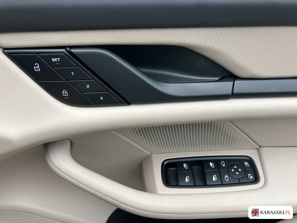 2023 Porsche Taycan WG 4WD 4 Cross Tourismo 15