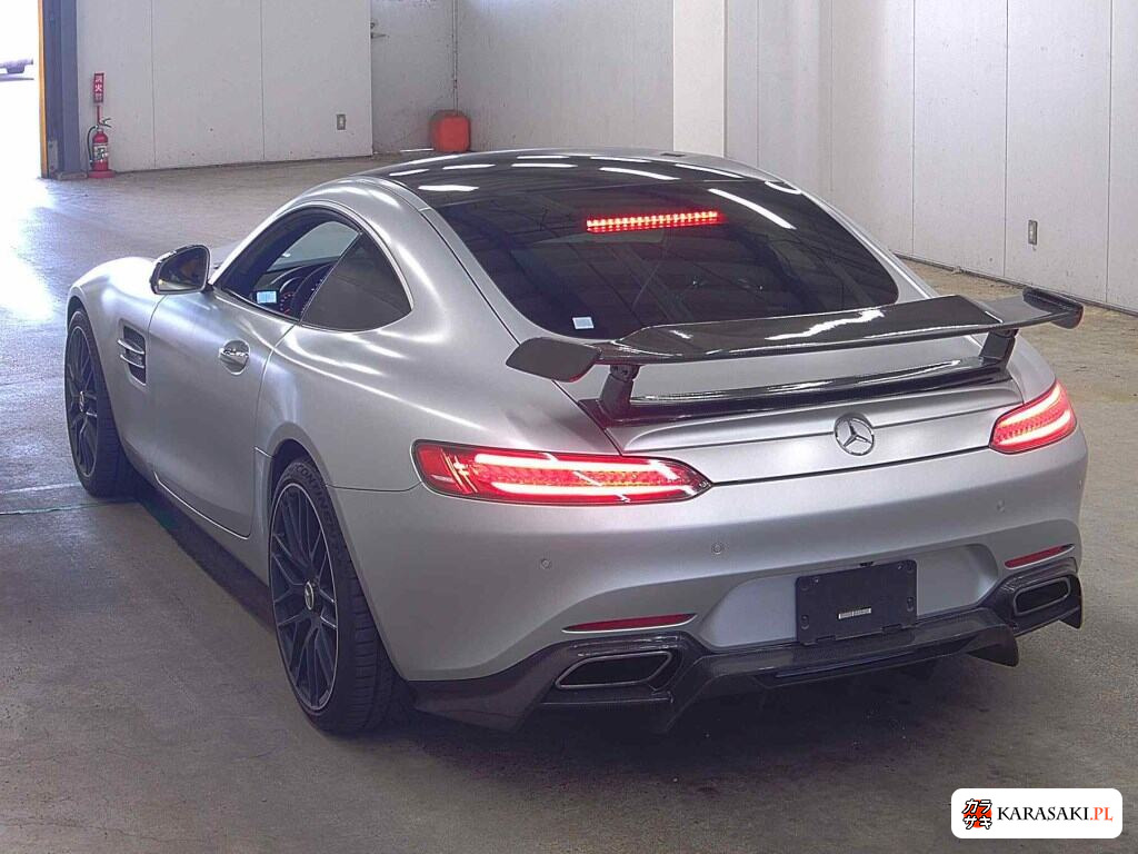 2016 Mercedes-AMG GT 3D 2