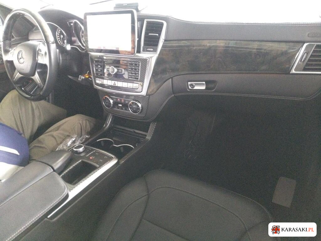 2014 Mercedes-Benz GL-Class 4WD GL550 4MATIC 5
