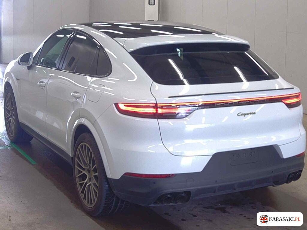 2023 Porsche Cayenne Coupe 4WD E-Hybrid Platinum Edition 2