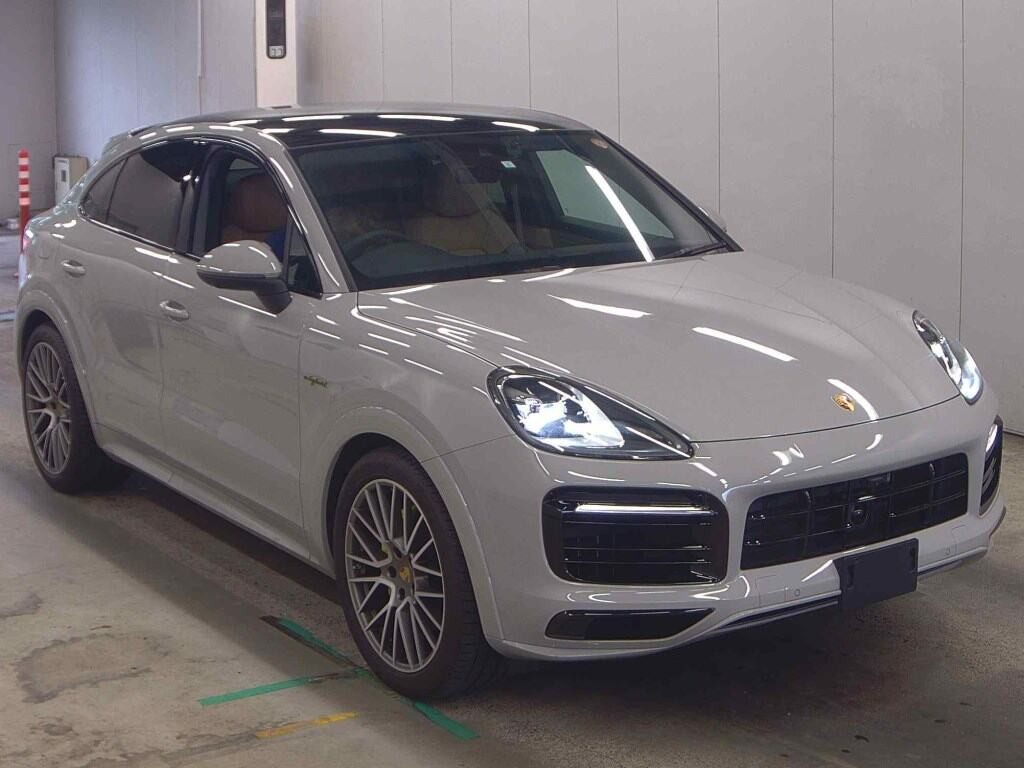 Porsche Cayenne Coupe 2023 z aukcji japońskiej