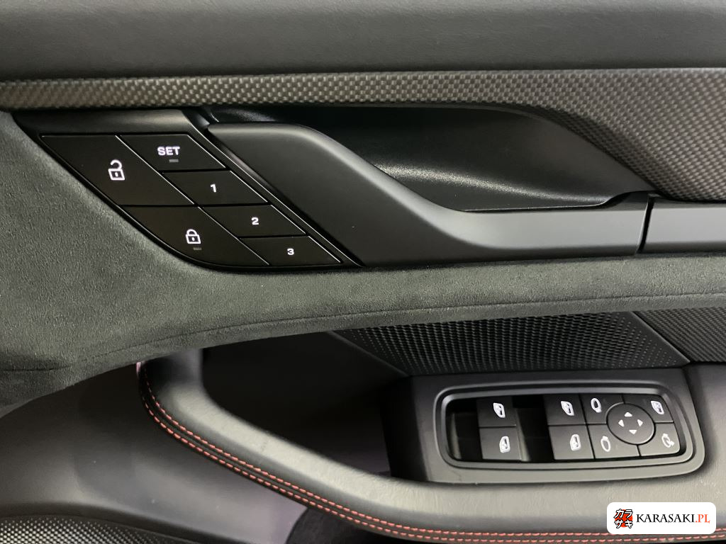 2023 Porsche Taycan 4D 4WD GTS 15