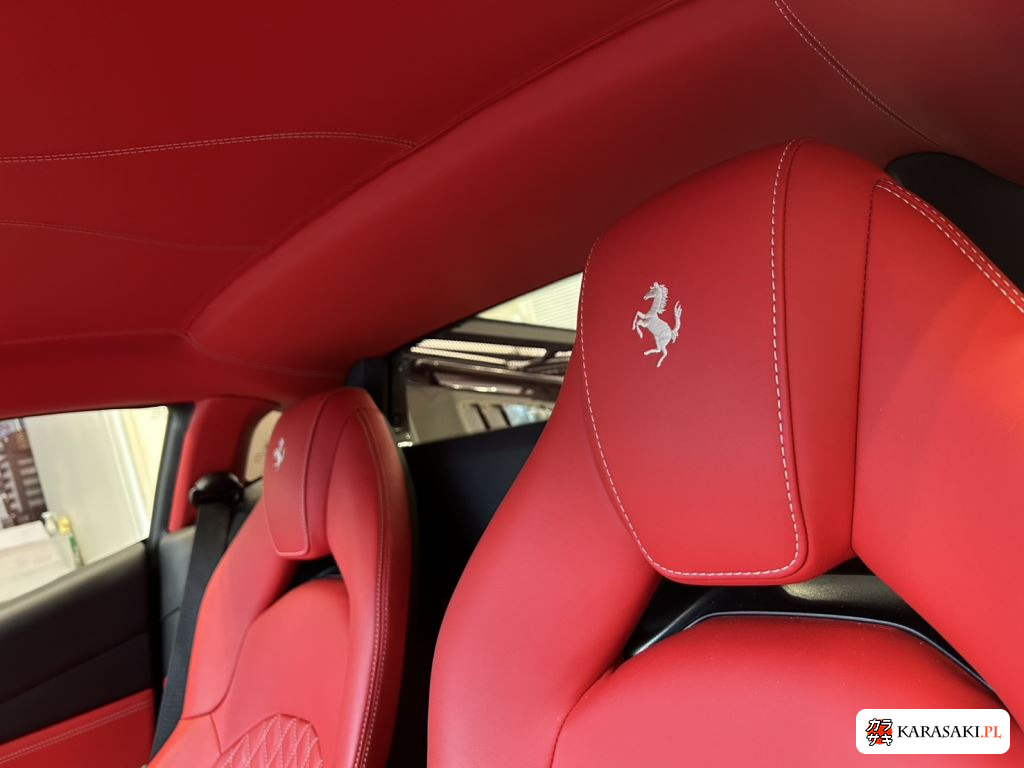 2016 Ferrari 488 GTB Base Grade 7