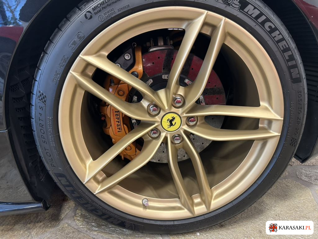 2016 Ferrari 488 GTB Base Grade 13