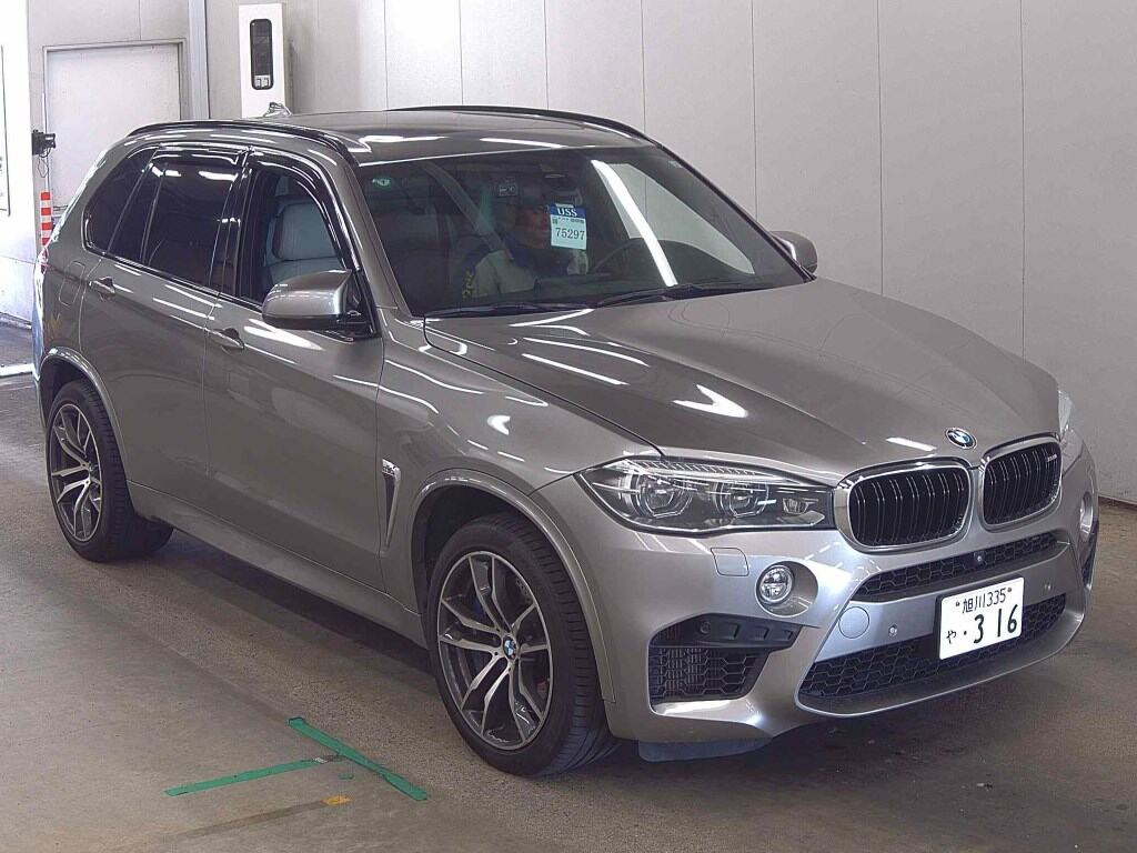 BMW X5 M 2016 z aukcji japońskiej