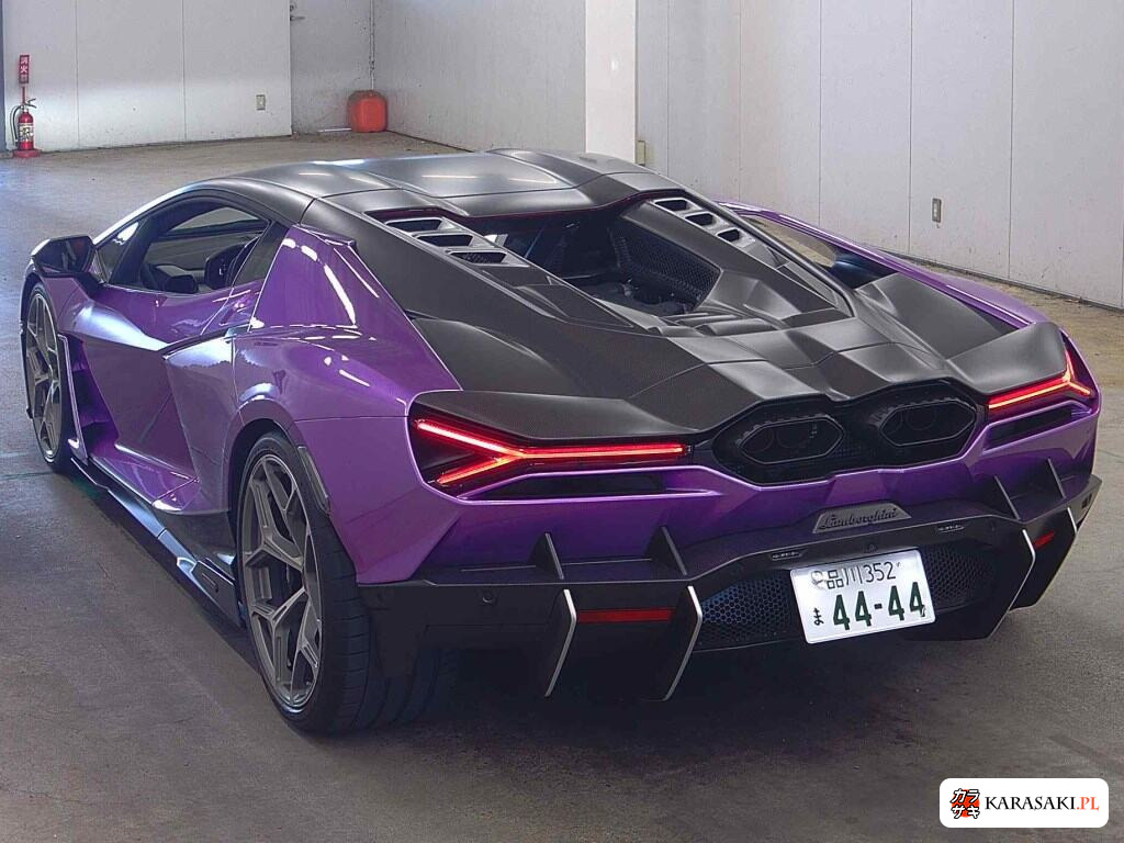 2026 Lamborghini Revuelto 4WD Base Graed 2
