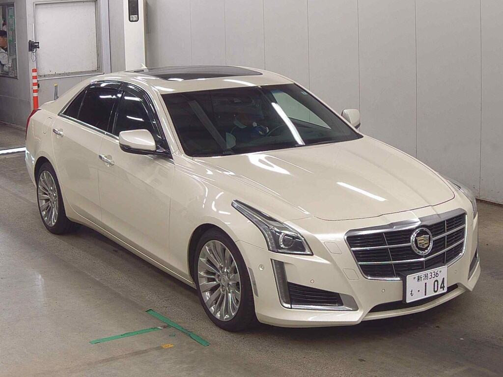 Cadillac CTS 2014 z aukcji japońskiej