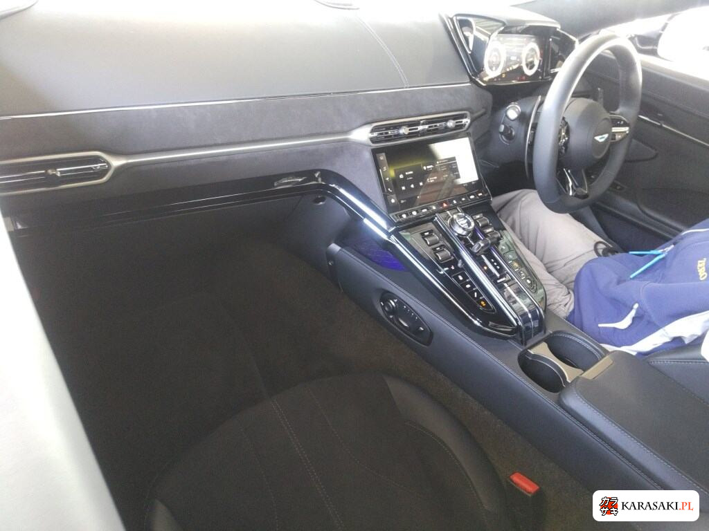 2025 Aston Martin Vantage 3D Base Grade 5