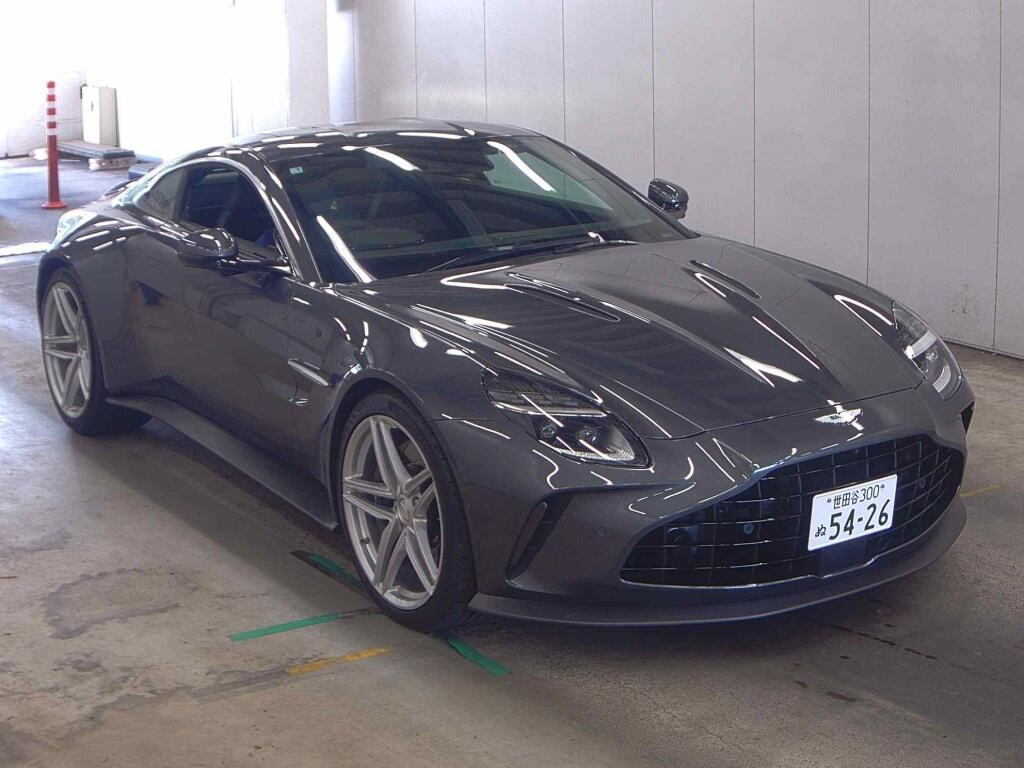 Aston Martin Vantage 2025 z aukcji japońskiej