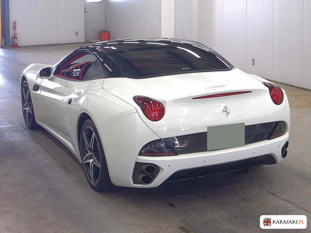 2013 Ferrari California 30 2