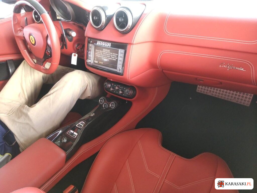 2013 Ferrari California 30 5