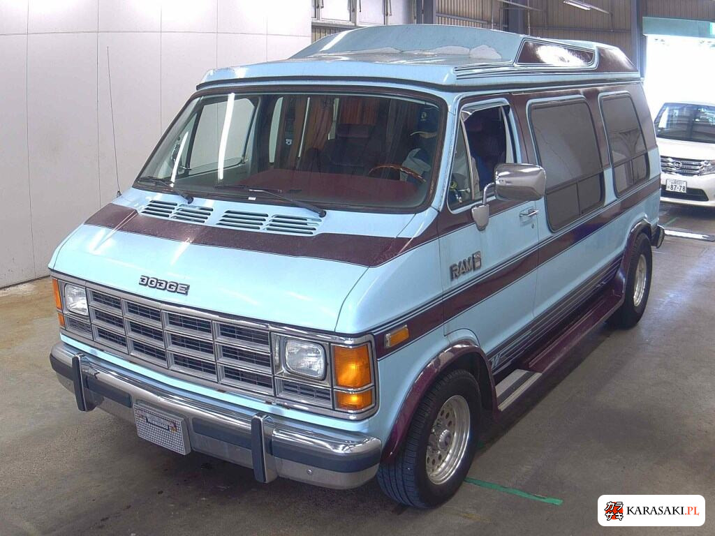 1989 Dodge 3