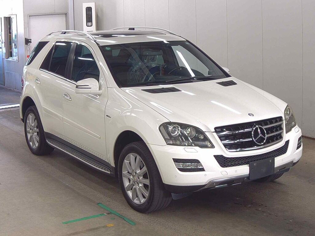 Mercedes-Benz M-Class 2011 z aukcji japońskiej