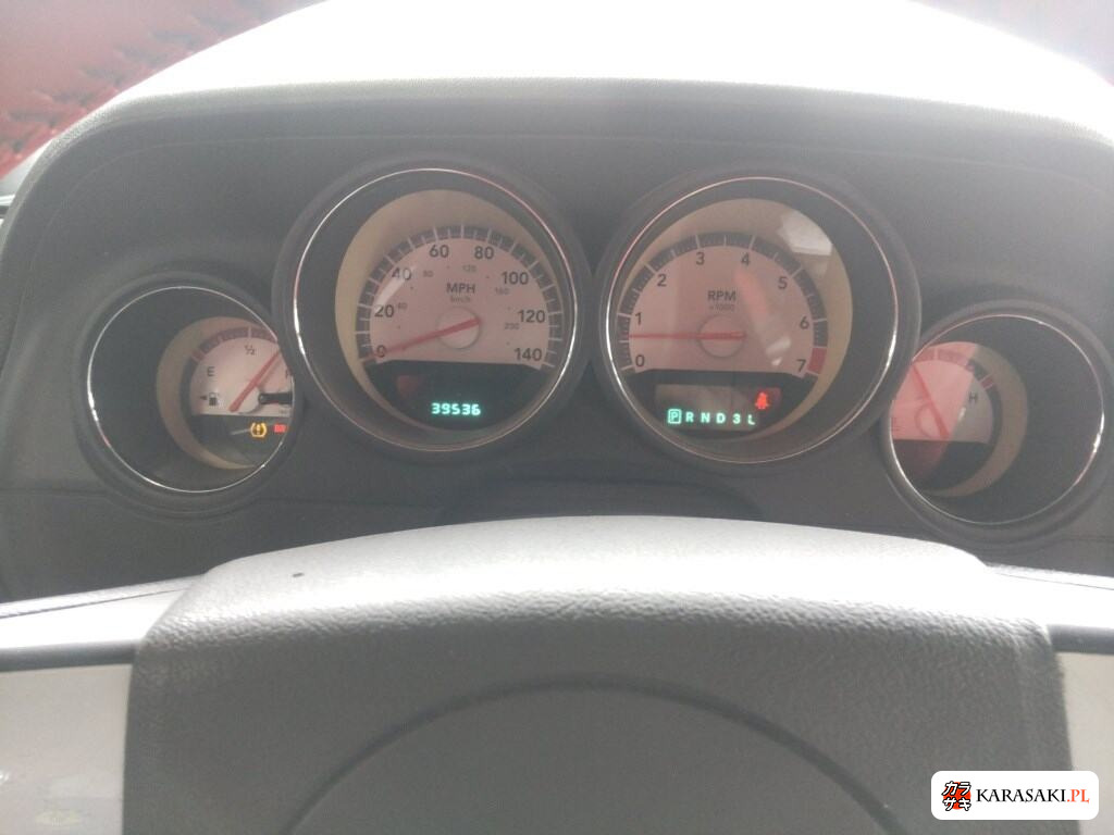 2014 Dodge Challenger CP Se 6