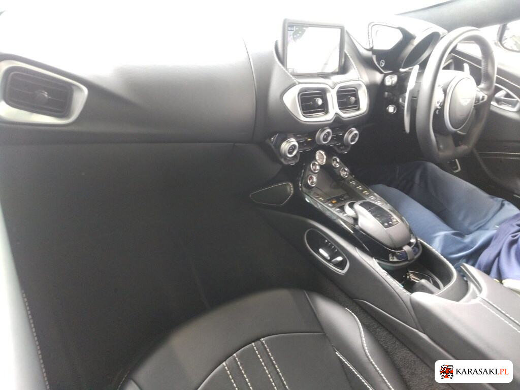 2021 Aston Martin Vantage 3D Base Grade 5