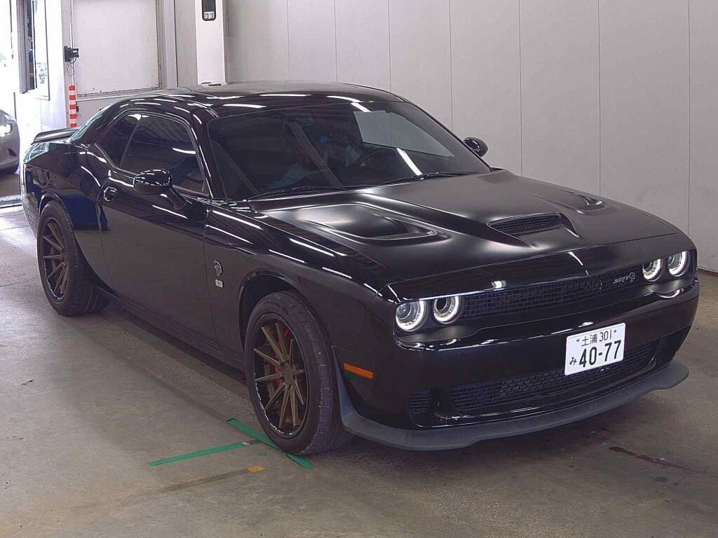 Dodge Challenger 2019 z aukcji japońskiej