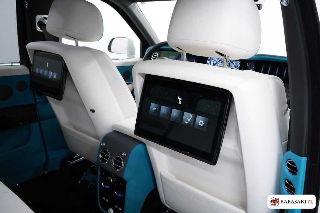 2026 Rolls-Royce Cullinan 4WD Black Badge 15