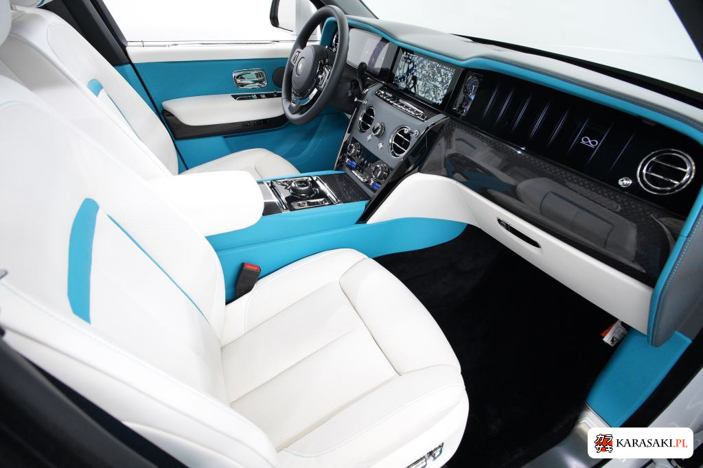 2026 Rolls-Royce Cullinan 4WD Black Badge 9