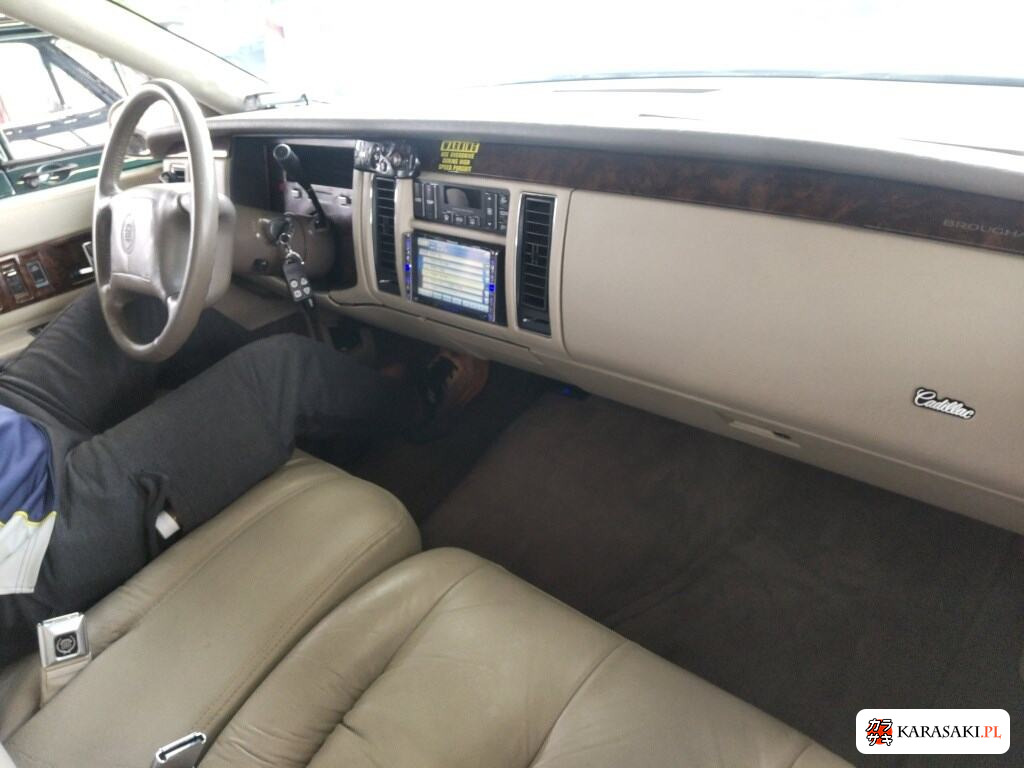 2005 Cadillac 5