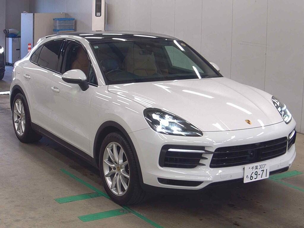 Porsche Cayenne Coupe 2020 z aukcji japońskiej
