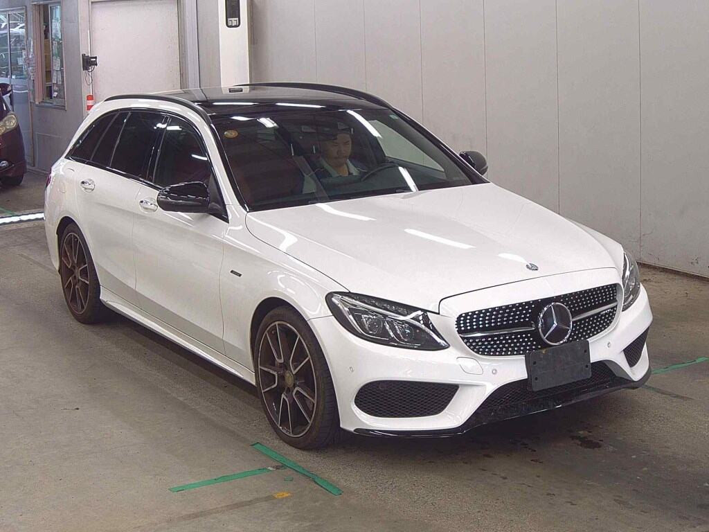 Mercedes-Benz C-Class Stationwagon 2015 z aukcji japońskiej