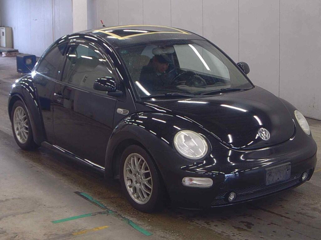 Volkswagen New Beetle 2003 z aukcji japońskiej
