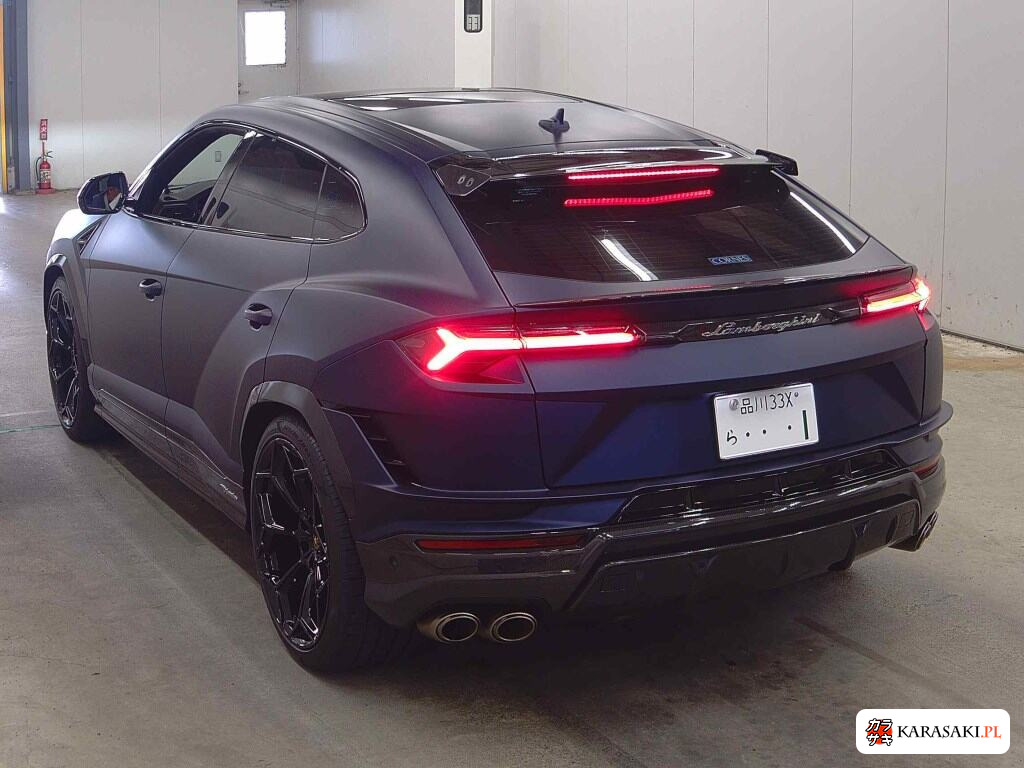 2023 Lamborghini Urus 4WD Performante 2