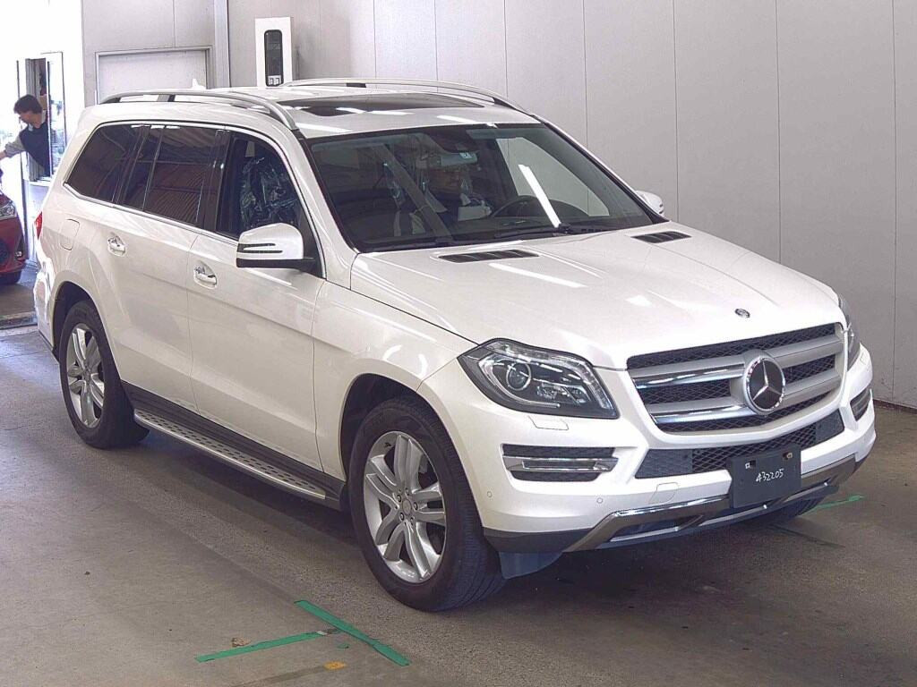 Mercedes-Benz GL-Class 2015 z aukcji japońskiej