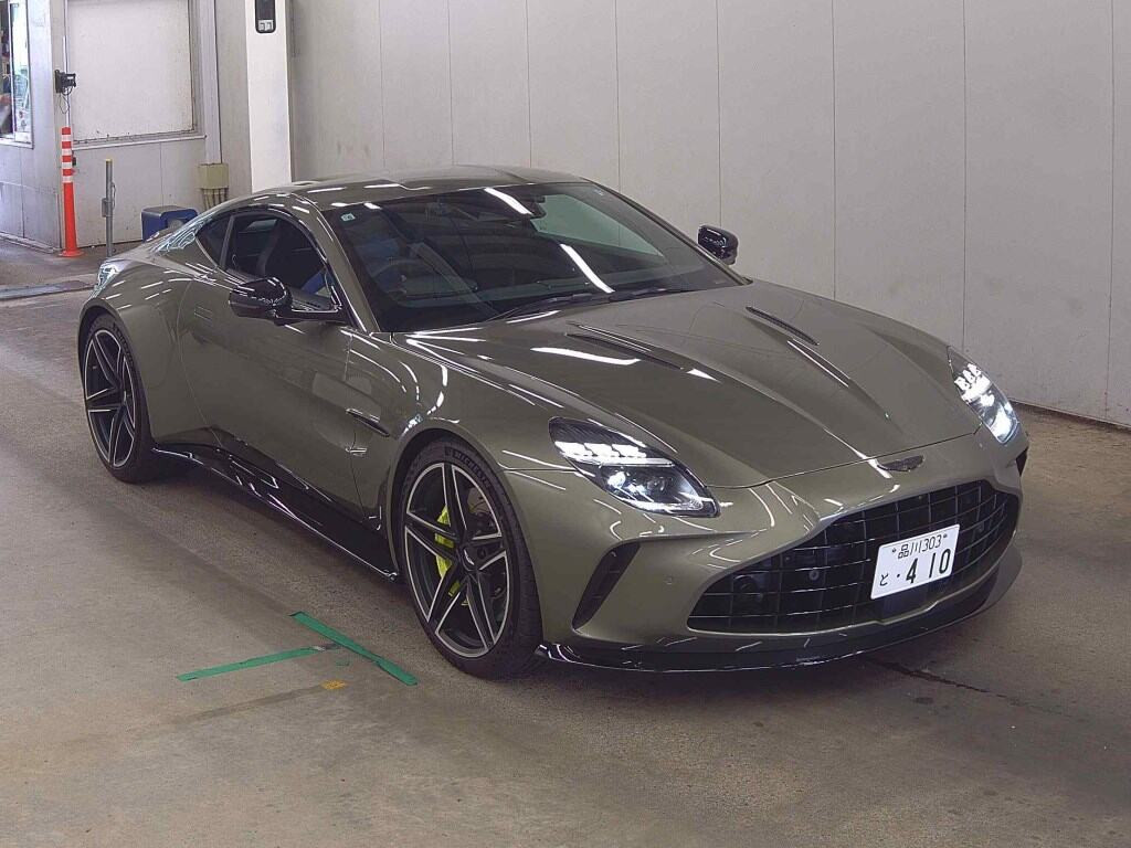Aston Martin Vantage 2026 z aukcji japońskiej