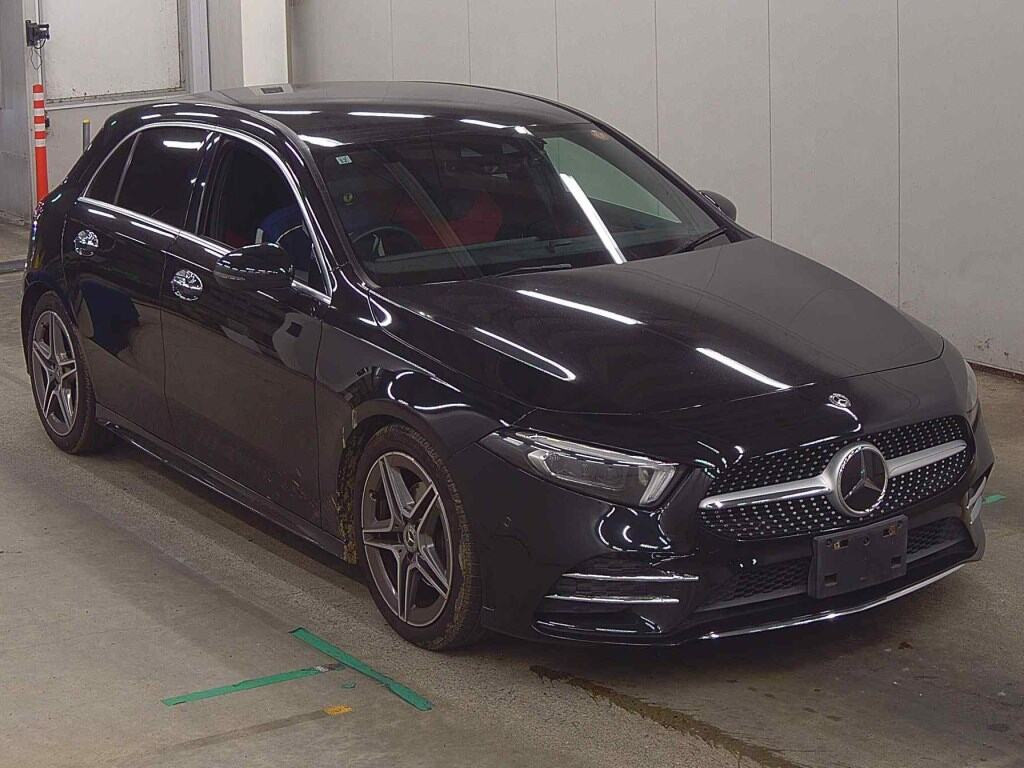 Mercedes-Benz A-Class 2019 z aukcji japońskiej