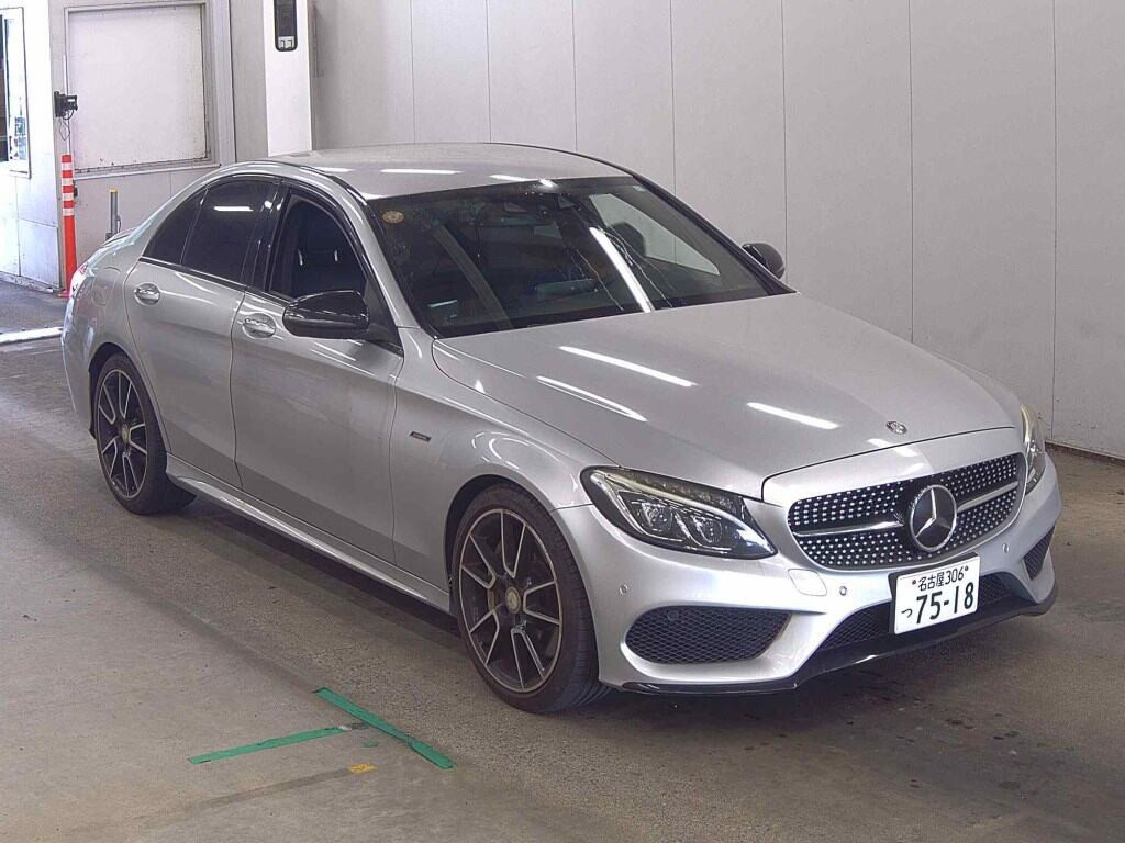 Mercedes-Benz C-Class 2015 z aukcji japońskiej