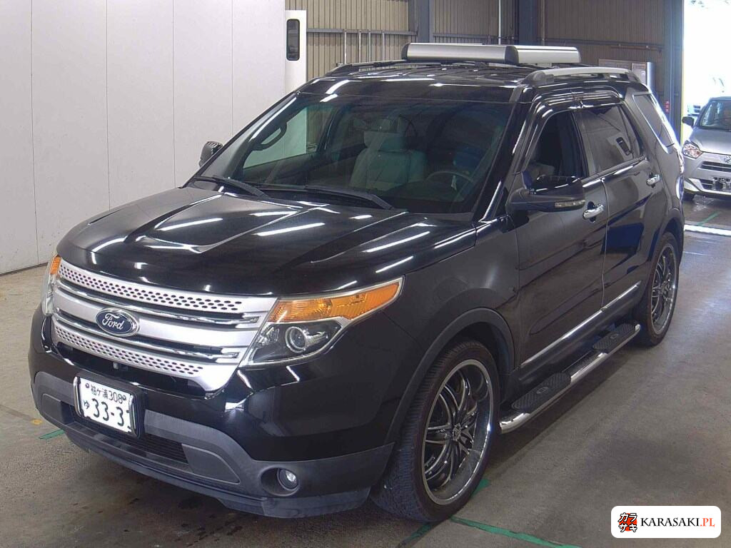 2012 Ford Explorer 5D 4WD XLT 3