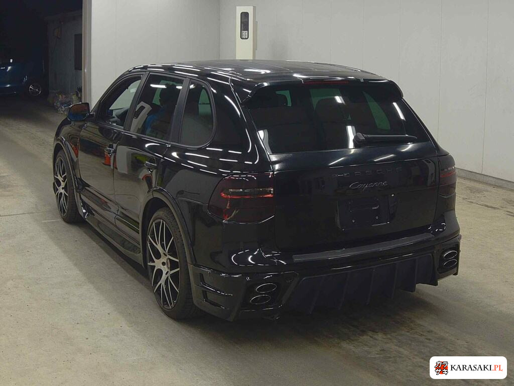 2011 Porsche Cayenne 4WD 2