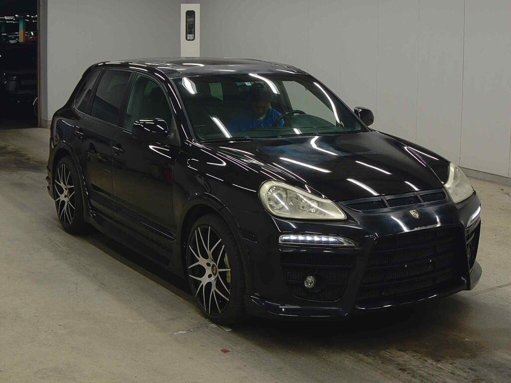 Porsche Cayenne 2011 z aukcji japońskiej