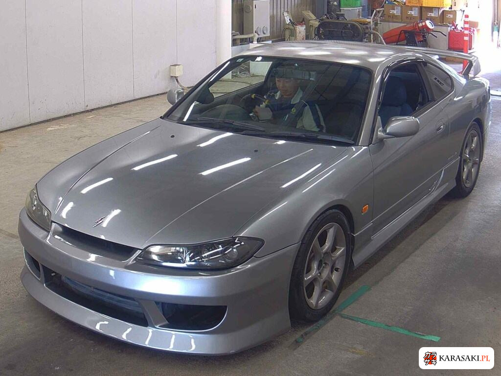 Nissan Silvia 2002 z aukcji japońskiej