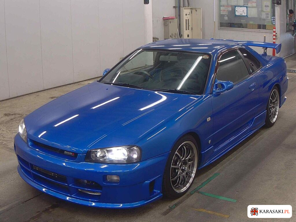 Nissan Skyline 2000 z aukcji japońskiej