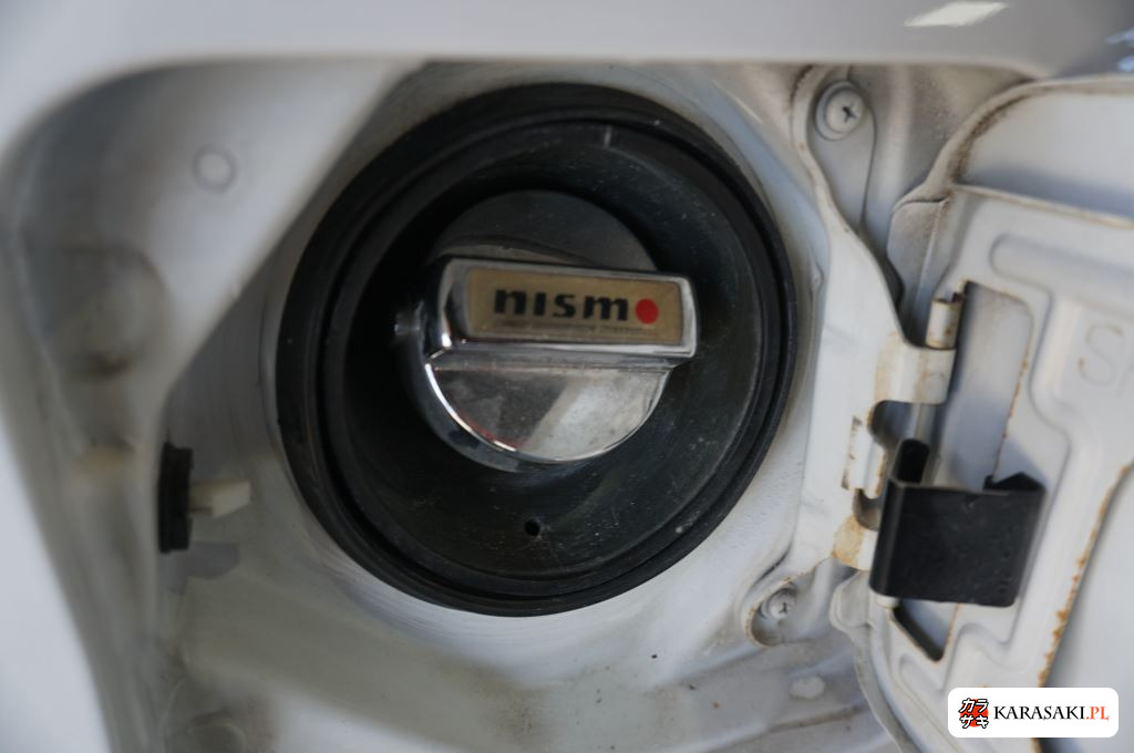 Nissan Skyline 1998 z aukcji japońskiej