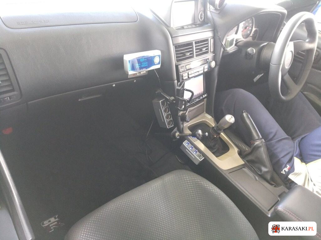 Nissan Skyline 1999 z aukcji japońskiej