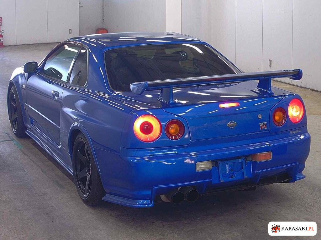 Nissan Skyline 1999 z aukcji japońskiej