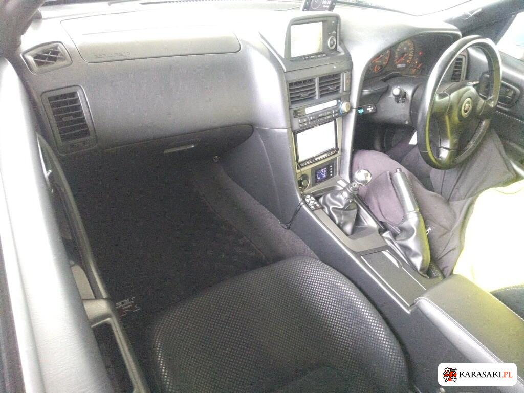 Nissan Skyline 2001 z aukcji japońskiej