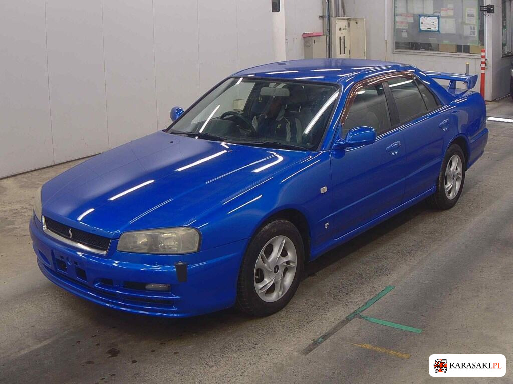 Nissan Skyline 2001 z aukcji japońskiej