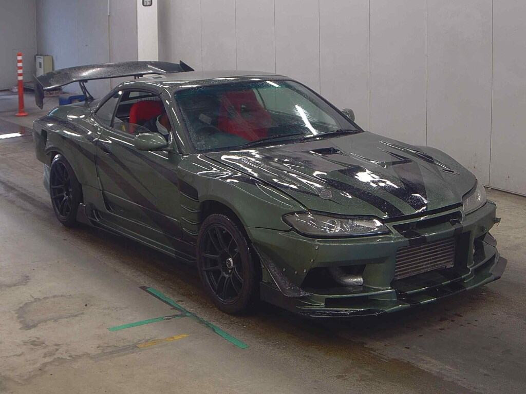 Nissan Silvia 2000 z aukcji japońskiej