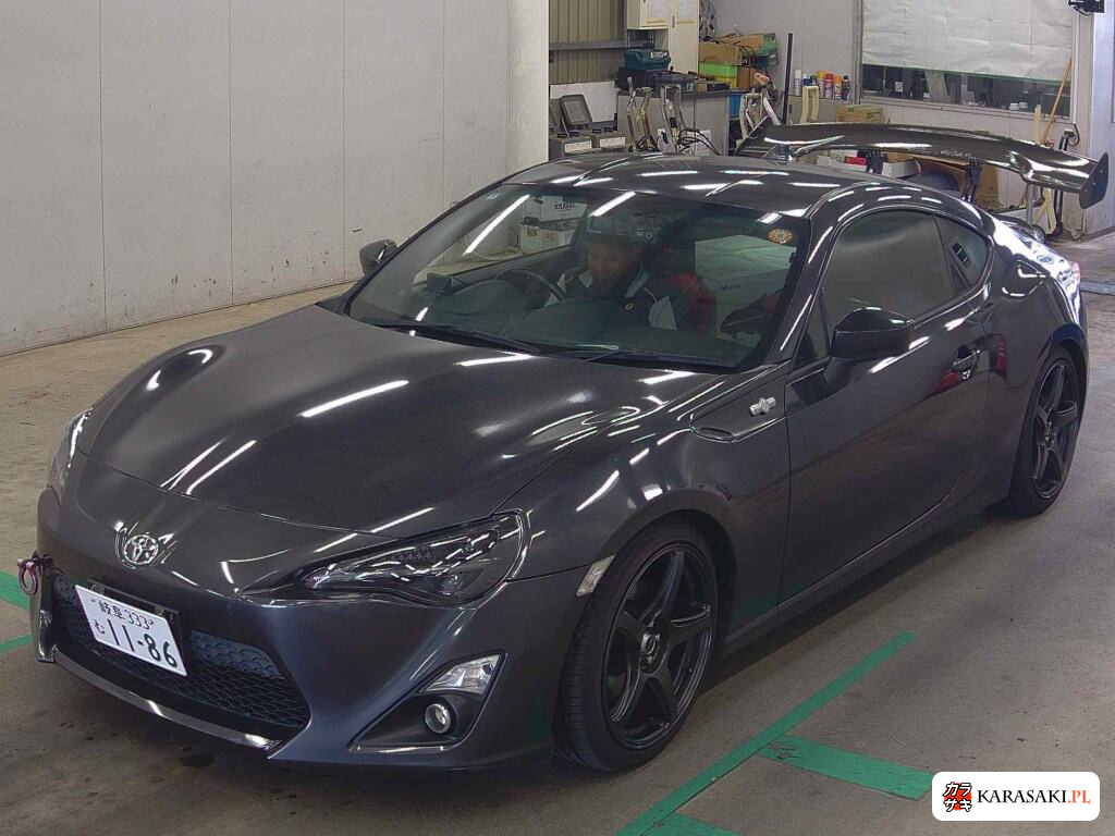 Toyota 86 2016 z aukcji japońskiej