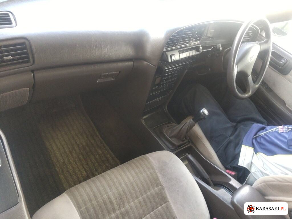Toyota Chaser 1989 z aukcji japońskiej