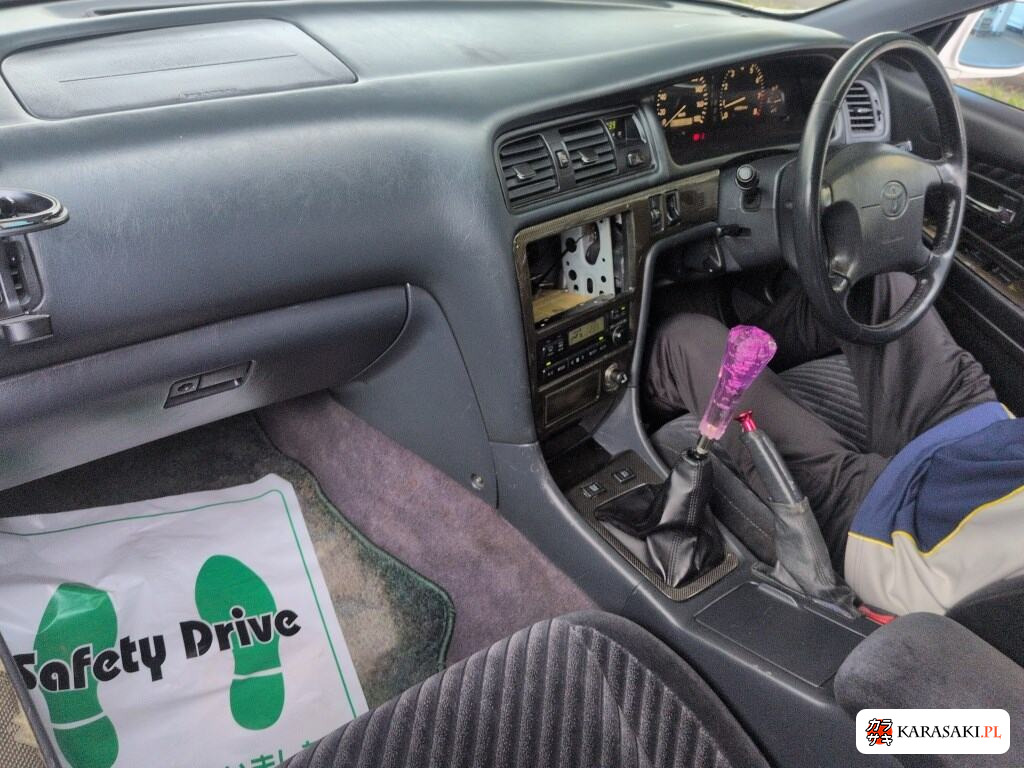 Toyota Chaser 1998 z aukcji japońskiej