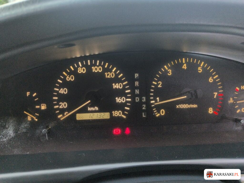 Toyota Chaser 1998 z aukcji japońskiej