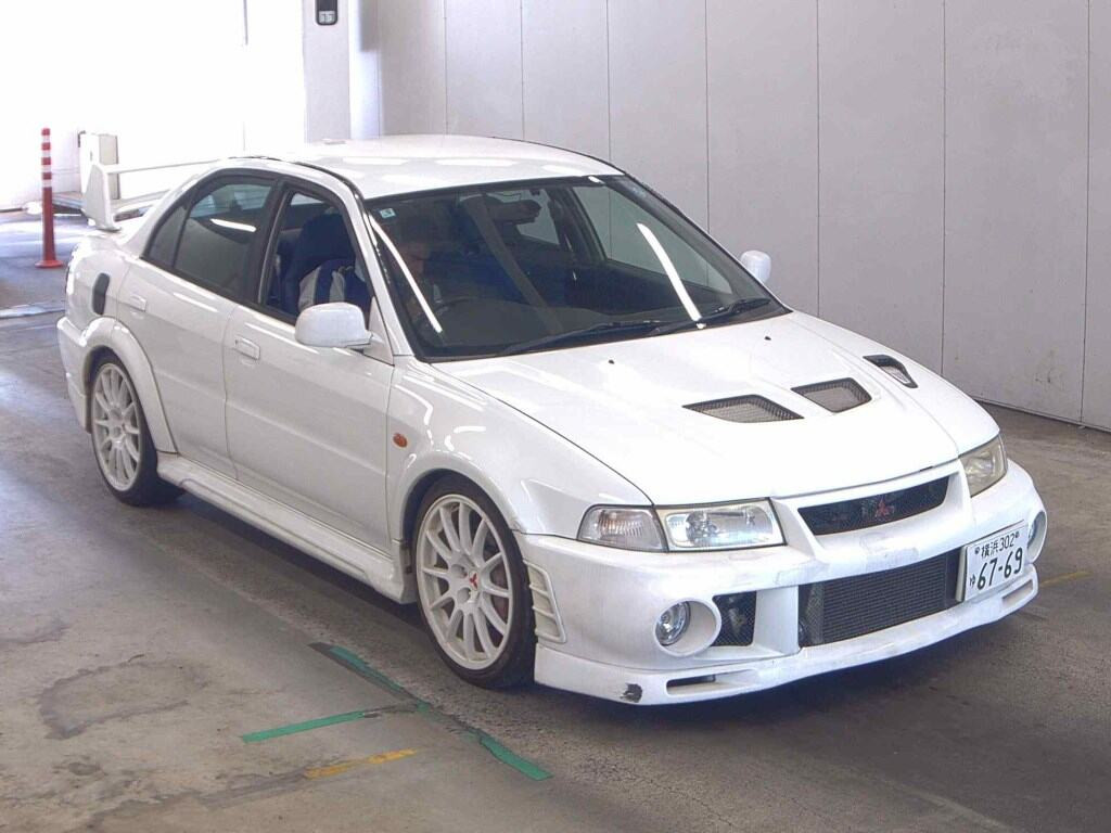 Mitsubishi Lancer 1999 z aukcji japońskiej