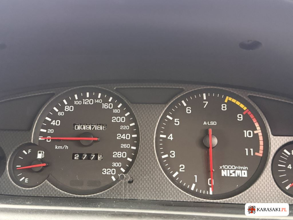 Nissan Skyline 1997 z aukcji japońskiej