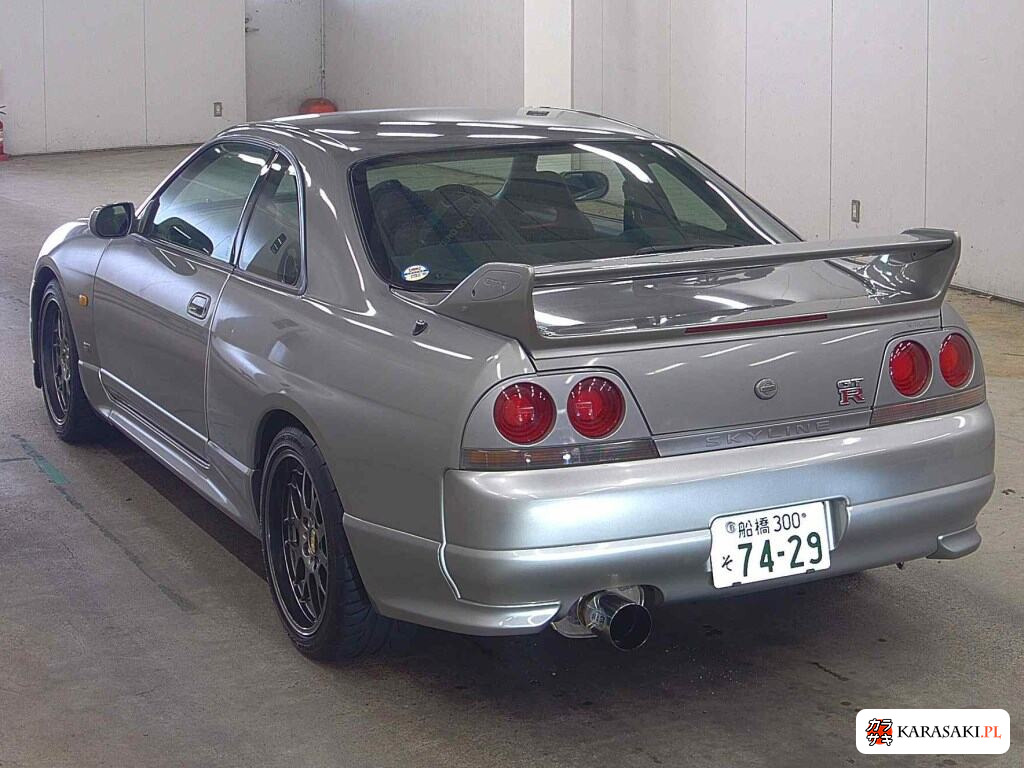 Nissan Skyline 1997 z aukcji japońskiej